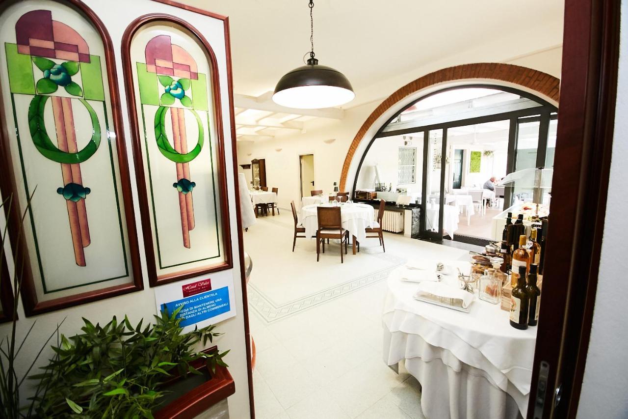 Hotel Vulci モンタルト・ディ・カストロ エクステリア 写真